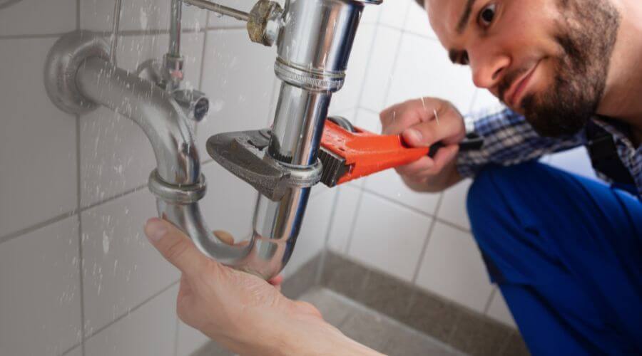 Professional same day plumber services in Pendleton, IN